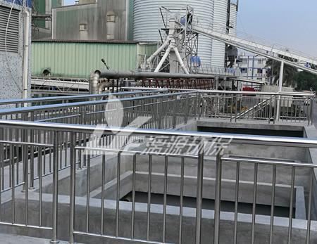 化工(gong)行業汙(wu)水處理設(she)備(bei)