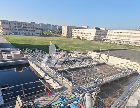 化妝(zhuang)品(pin)產業園(yuan)廢(fei)水處(chu)理工(gong)程